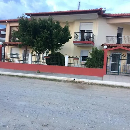 Asimina House